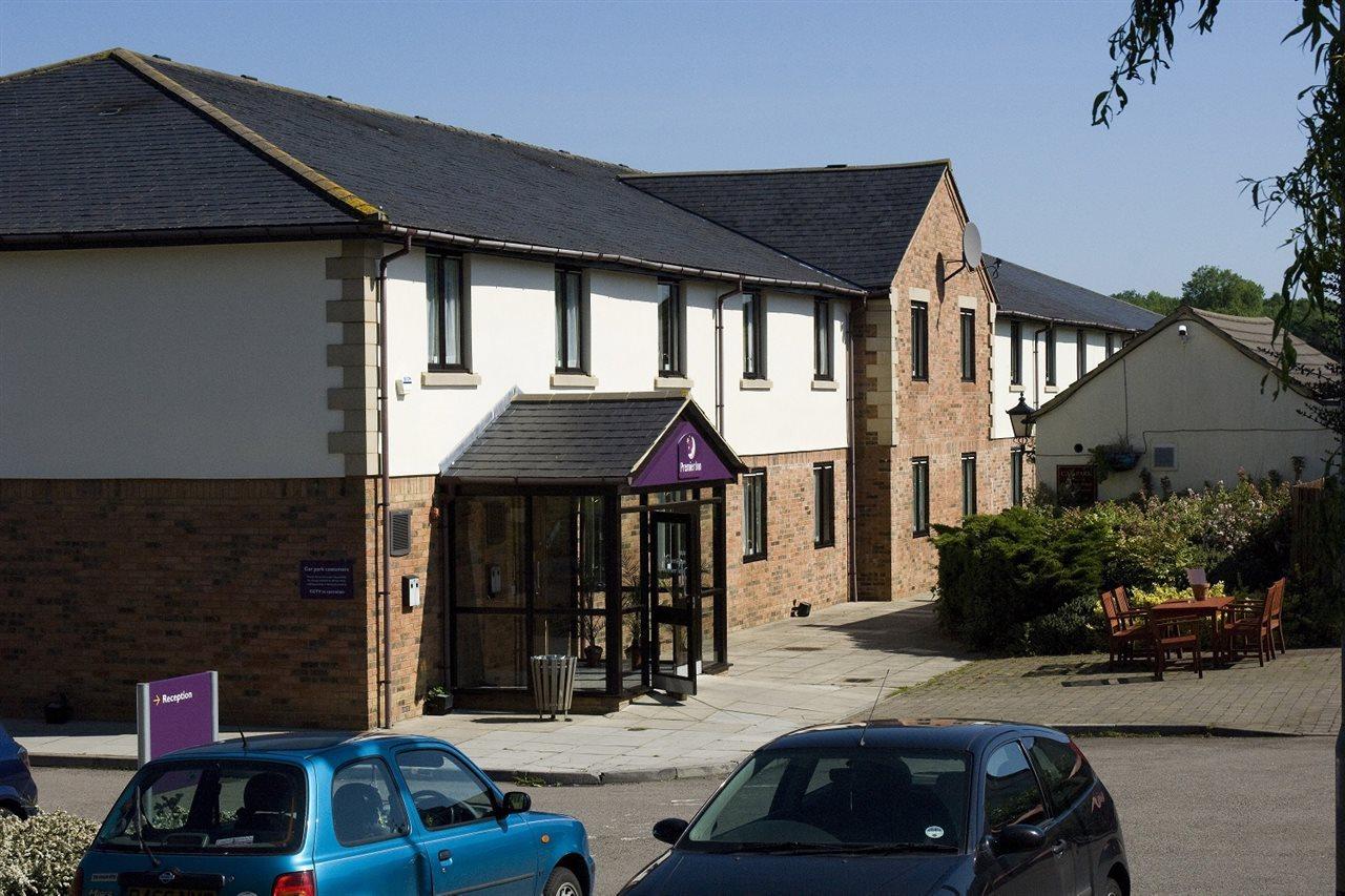 Premier Inn Premier Inn Silverstone Syresham Exterior photo