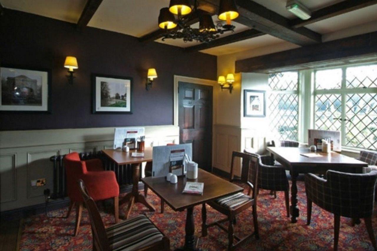 Premier Inn Premier Inn Silverstone Syresham Exterior photo